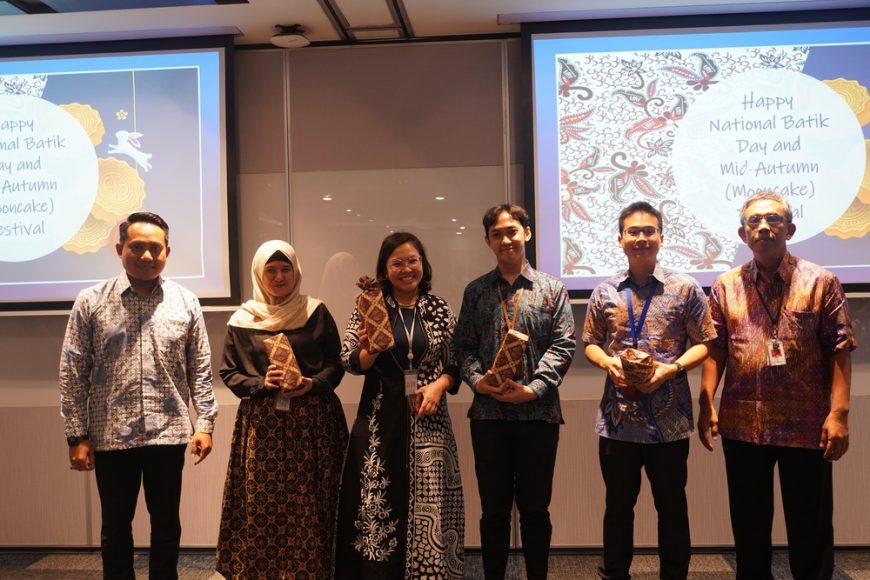 Bukti Cinta Teradap Batik: HCML Mengadakan Kostum Batik Terbaik di Hari Batik Nasional